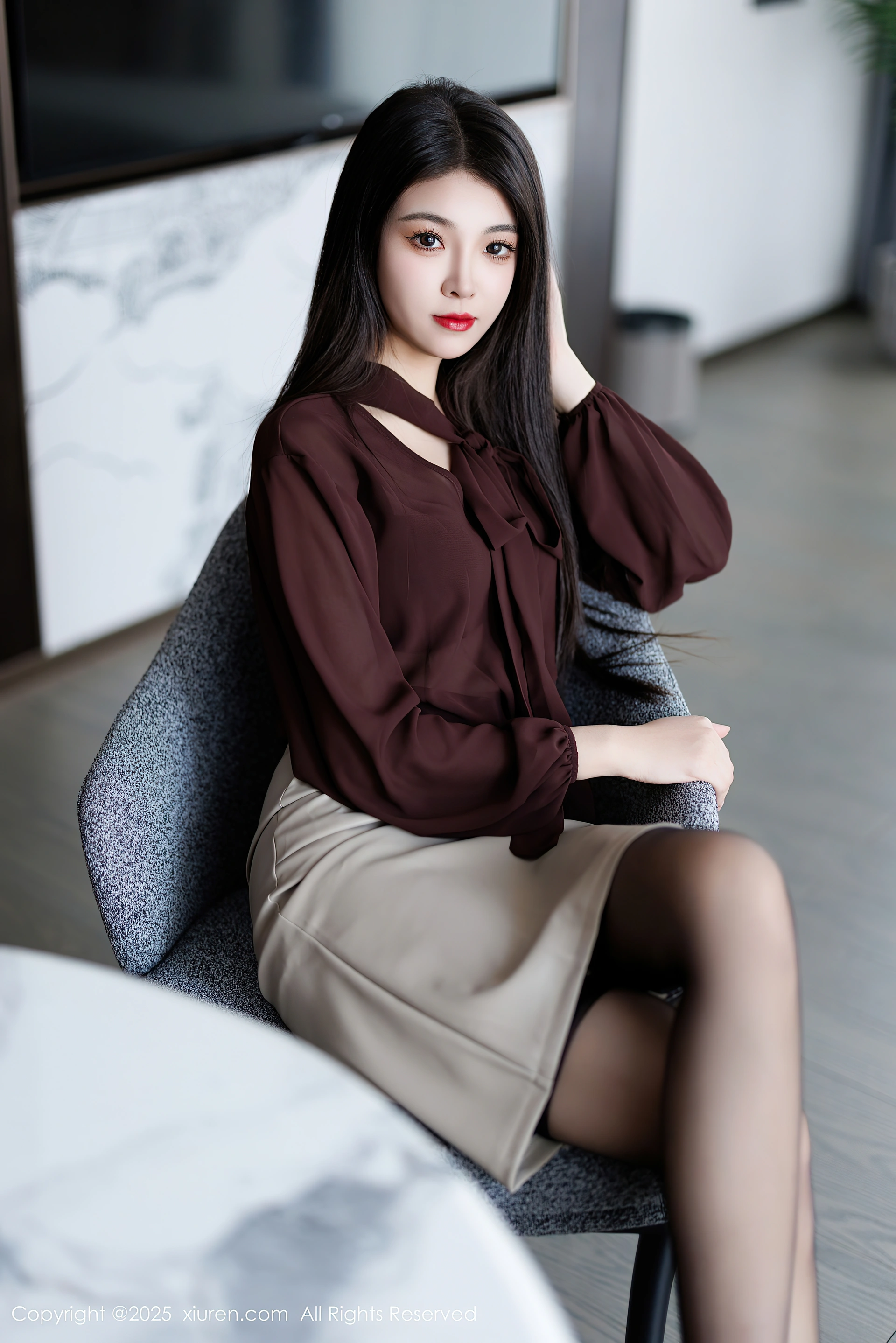 [Xiuren秀人网]2025.02.11 NO.9868 初梦瑶 2